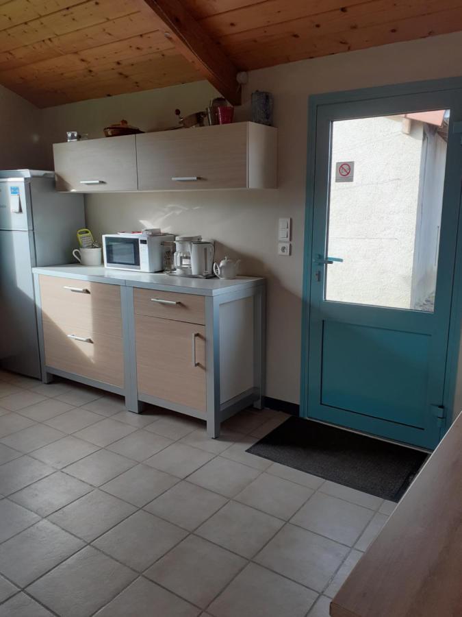 Gite De La Roseraie Louchy-Montfand Экстерьер фото
